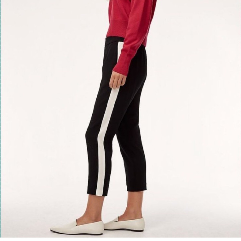 Aritzia Babaton ‘Conan cropped pant’, black with White panel, size 2